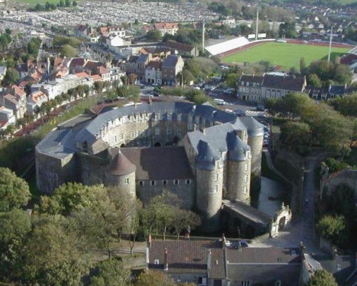 Au Coeur De Boulogne Sur Mer Exterior foto